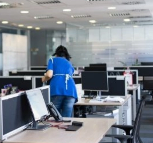 Schoonmaak van kantoren in EDEGEM 2650