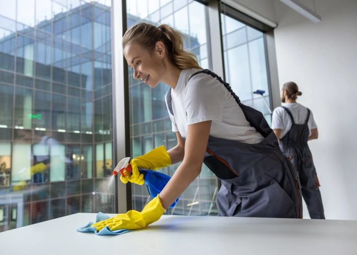 Schoonmaak van kantoren in VOSSELAAR 2350